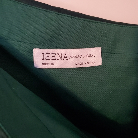 BNWT Mac Duggal Green satin dress - Picture 4 of 5